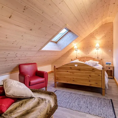 Les Alisiers Montclar (Alpes-de-Haute-Provence)