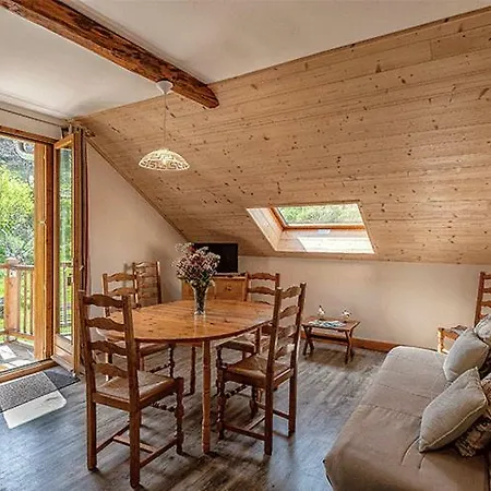 Les Alisiers * Montclar (Alpes-de-Haute-Provence)