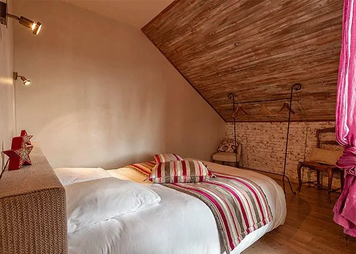 Les Alisiers Apartment *